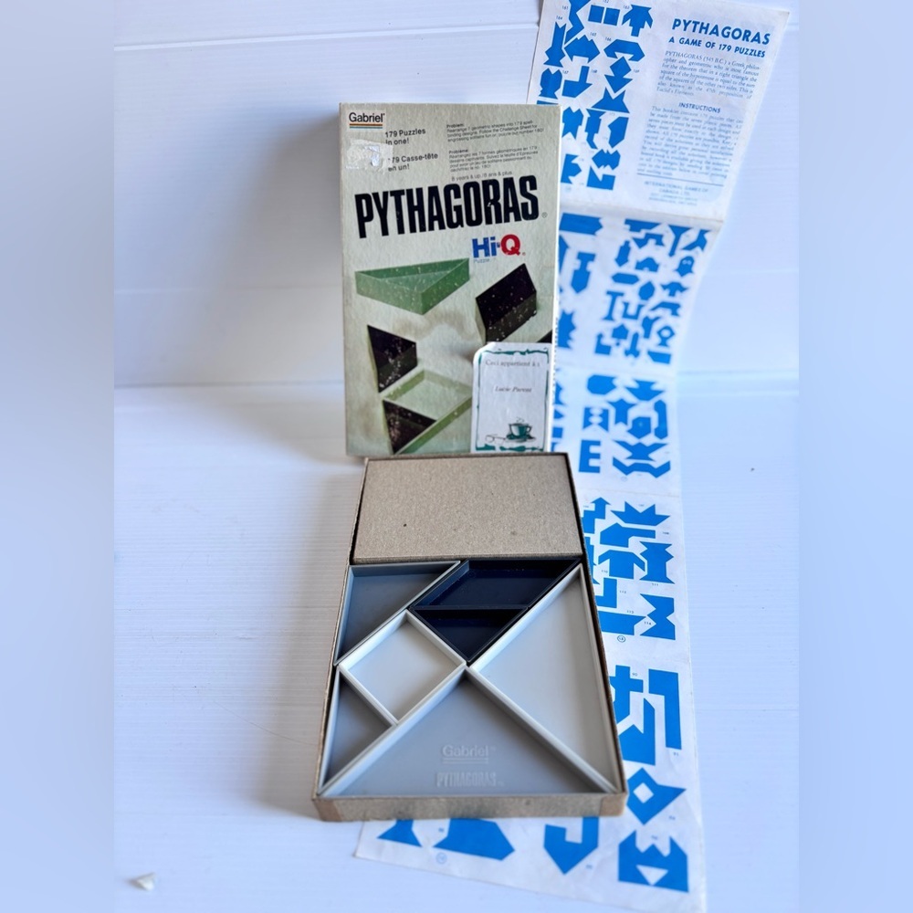 Vintage Pythagoras Hi-Q Puzzle Game Complete Set
